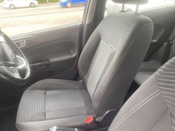 Ford Fiesta 1.6 Zetec Powershift Euro 6 5dr