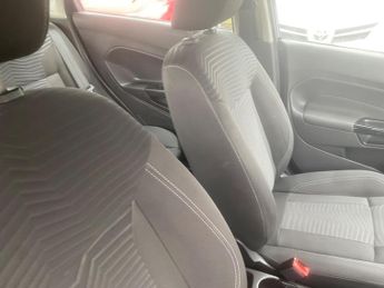 Ford Fiesta 1.6 Zetec Powershift Euro 6 5dr