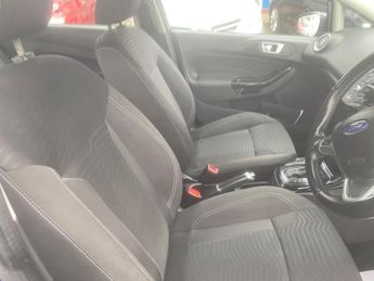 Ford Fiesta 1.6 Zetec Powershift Euro 6 5dr