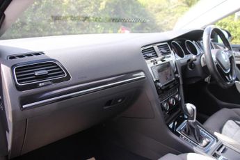 Volkswagen Golf 1.4 TSI BlueMotion Tech ACT GT Edition DSG Euro 6 (s/s) 5dr