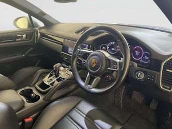 Porsche Cayenne 3.0T V6 TiptronicS 4WD Euro 6 (s/s) 5dr