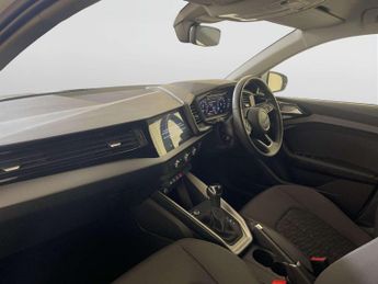 Audi A1 1.0 TFSI 30 Citycarver 5dr Petrol S Tronic Euro 6 (s/s) (110 ps)