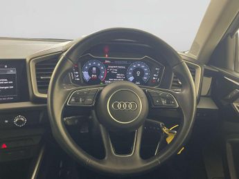 Audi A1 1.0 TFSI 30 Citycarver 5dr Petrol S Tronic Euro 6 (s/s) (110 ps)