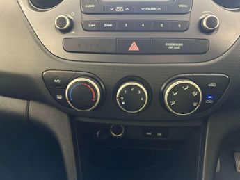 Hyundai i10 1.0 SE Hatchback 5dr Petrol Manual Euro 6 (67 ps)