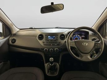 Hyundai i10 1.0 SE Hatchback 5dr Petrol Manual Euro 6 (67 ps)