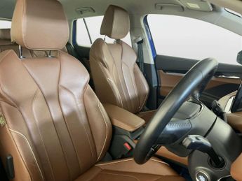 Skoda Enyaq iV 62kWh 60 SUV 5dr Electric Auto (DC120kW) (179 ps)