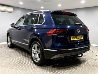 Volkswagen Tiguan 2.0 TDI BlueMotion Tech SEL DSG 4Motion Euro 6 (s/s) 5dr
