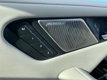 Jaguar I-PACE 400 90kWh Black Auto 4WD 5dr