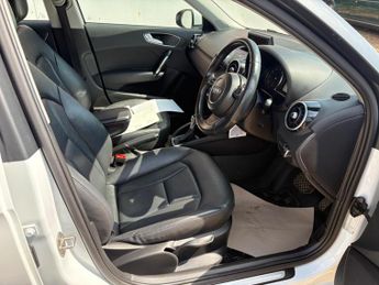 Audi A1 Sportback S-Line TFSi DSG