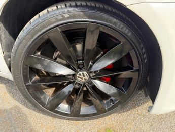 Volkswagen Scirocco 2.0 TDI BlueMotion Tech DSG Euro 5 (s/s) 3dr (Nav)