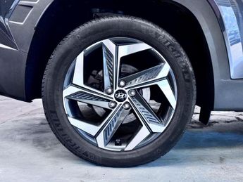 Hyundai TUCSONix35 TUCSON HEV ULTIMATE 230PS A/T 23