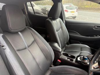Nissan Leaf 40kWh Tekna Auto 5dr