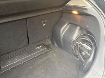 Nissan Leaf 40kWh Tekna Auto 5dr