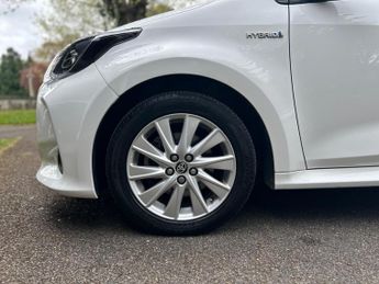 Toyota Yaris 1.5 VVT-h Icon E-CVT Euro 6 (s/s) 5dr
