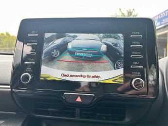 Toyota Yaris 1.5 VVT-h Icon E-CVT Euro 6 (s/s) 5dr