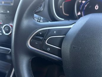 Renault Grand Scenic 1.7 Blue dCi Iconic MPV 5dr Diesel EDC Euro 6 (s/s) (120 ps)