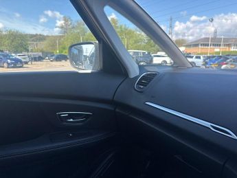 Renault Grand Scenic 1.7 Blue dCi Iconic MPV 5dr Diesel EDC Euro 6 (s/s) (120 ps)