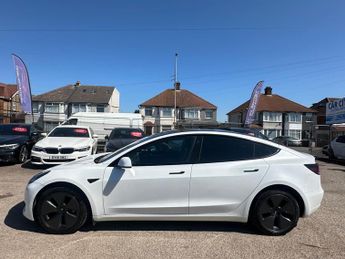 Tesla Model 3 (Dual Motor) Long Range Auto 4WDE 4dr