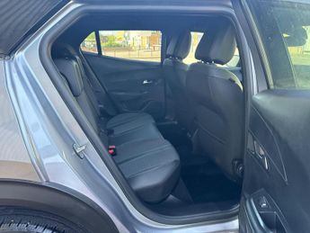 Peugeot 2008 1.2 PureTech Allure Premium + EAT Euro 6 (s/s) 5dr