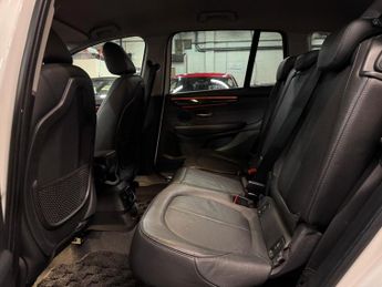 BMW 2 Series Gran Tourer 2.0 220i Luxury MPV 5dr Petrol Auto Euro 6 (s/s) (192 ps)