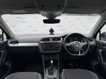 Volkswagen Tiguan 2.0 TDI SE Navigation DSG 4Motion Euro 6 (s/s) 5dr