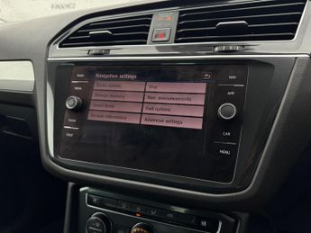 Volkswagen Tiguan 2.0 TDI SE Navigation DSG 4Motion Euro 6 (s/s) 5dr