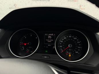 Volkswagen Tiguan 2.0 TDI SE Navigation DSG 4Motion Euro 6 (s/s) 5dr