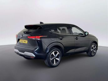 Nissan Qashqai 1.3 DIG-T MHEV N-Connecta SUV 5dr Petrol Hybrid Manual Euro 6 (s