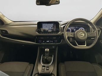 Nissan Qashqai 1.3 DIG-T MHEV N-Connecta SUV 5dr Petrol Hybrid Manual Euro 6 (s