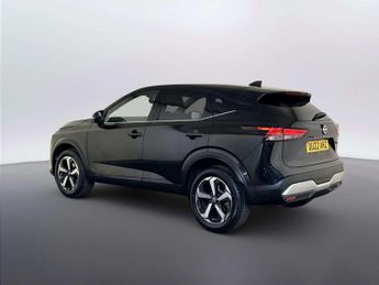 Nissan Qashqai 1.3 DIG-T MHEV N-Connecta SUV 5dr Petrol Hybrid Manual Euro 6 (s