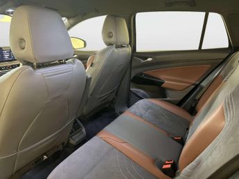 Volkswagen ID.4 Pro Performance 77kWh 1ST Edition SUV 5dr Electric Auto (204 ps)