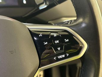 Volkswagen ID.4 Pro Performance 77kWh 1ST Edition SUV 5dr Electric Auto (204 ps)