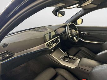 BMW 3 Series 2.0 330e 12kWh M Sport Saloon 4dr Petrol Plug-in Hybrid Auto Eur