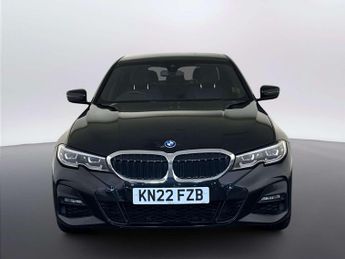 BMW 3 Series 2.0 330e 12kWh M Sport Saloon 4dr Petrol Plug-in Hybrid Auto Eur