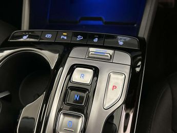 Hyundai TUCSON 1.6 h T-GDi Premium SUV 5dr Petrol Hybrid Auto Euro 6 (s/s) (230