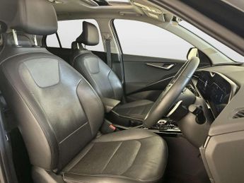 Kia Niro 1.6h GDi 4 SUV 5dr Petrol Hybrid DCT Euro 6 (s/s) (139 bhp)
