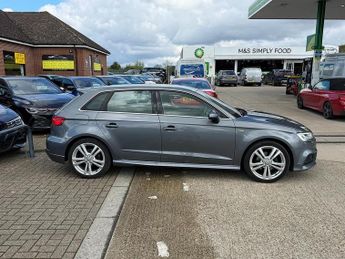 Audi A3 1.5 TFSI CoD 35 S line Sportback 5dr Petrol S Tronic Euro 6 (s/s