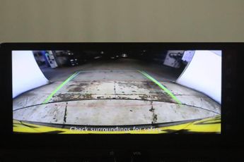 Nissan Juke 1.0 DIG-T N-Connecta DCT Auto Euro 6 (s/s) 5dr