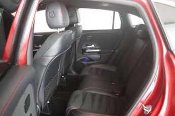 Mercedes-Benz GLA 1.3 GLA180 AMG Line (Premium) 7G-DCT Euro 6 (s/s) 5dr