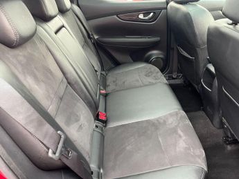 Nissan Qashqai 1.6 dCi N-Vision XTRON 2WD Euro 6 (s/s) 5dr
