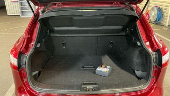 Nissan Qashqai 1.6 dCi N-Vision XTRON 2WD Euro 6 (s/s) 5dr