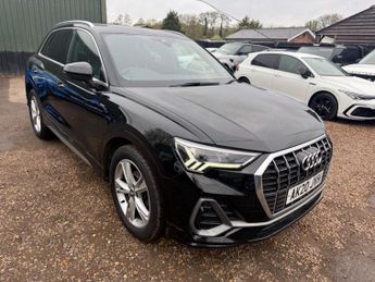 Audi Q3 1.5 TFSI CoD 35 S line S Tronic Euro 6 (s/s) 5dr