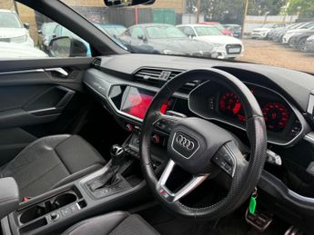 Audi Q3 1.5 TFSI CoD 35 S line S Tronic Euro 6 (s/s) 5dr