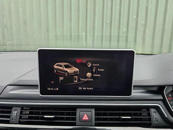 Audi A4 Avant 2.0 TFSI 40 Black Edition S Tronic Euro 6 (s/s) 5dr