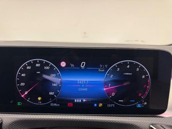 Mercedes-Benz CLA 1.3 CLA180h MHEV AMG Line (Premium Plus) Coupe 7G-DCT Euro 6 (s/