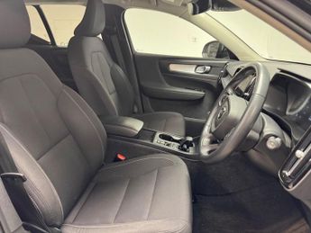 Volvo XC40 1.5h T4 Recharge 10.7kWh Plus SUV 5dr Petrol Plug-in Hybrid Auto
