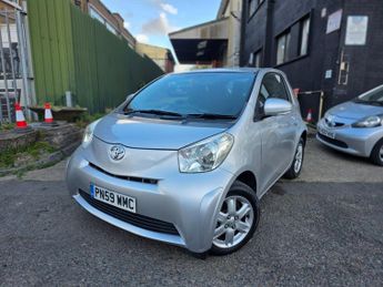 Toyota iQ 1.0 VVT-i Euro 4 3dr
