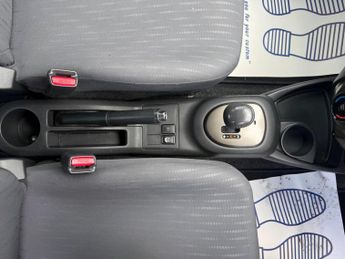 Toyota Yaris 1.33 Dual VVT-i TR MultiMode Euro 4 (s/s) 5dr