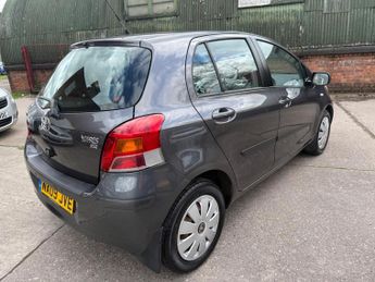 Toyota Yaris 1.33 Dual VVT-i TR MultiMode Euro 4 (s/s) 5dr