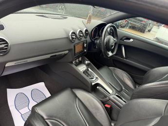 Audi TT 2.0 TDI Black Edition S Tronic quattro Euro 5 3dr